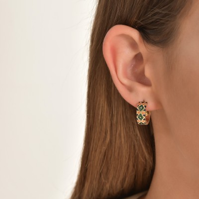 Xanthe Huggie Hoop Earring