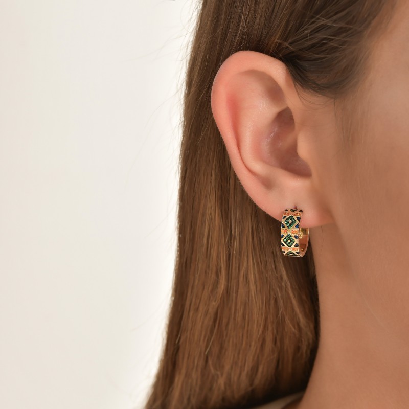 Xanthe Huggie Hoop Earring
