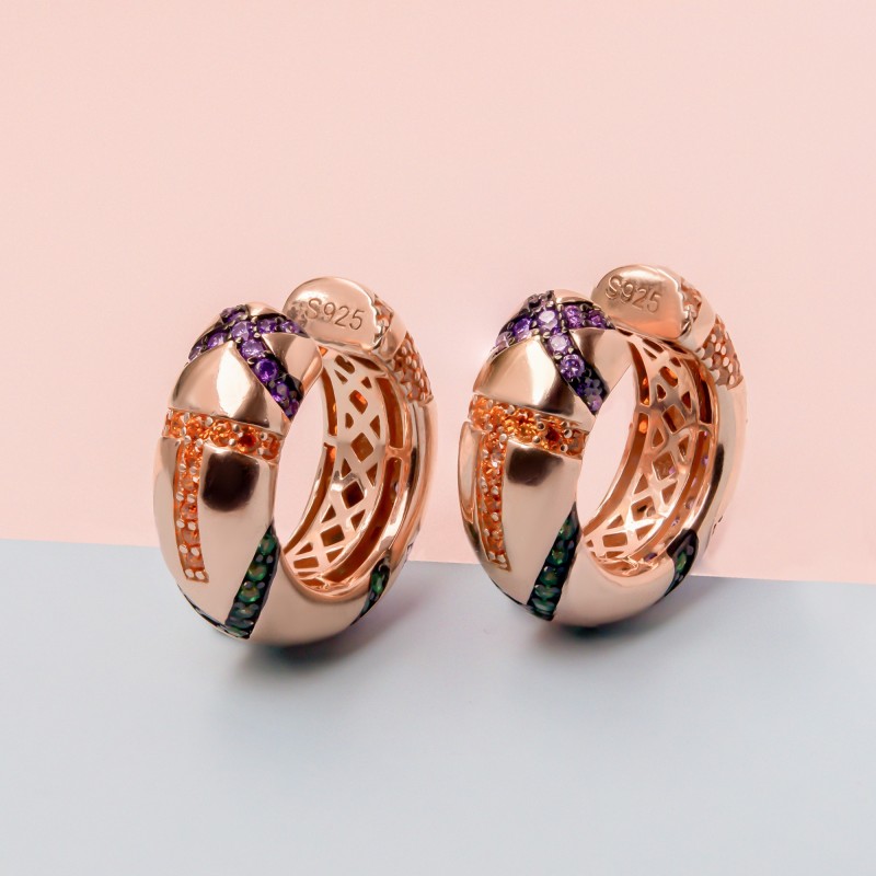 Nyx Huggie Hoop Earring