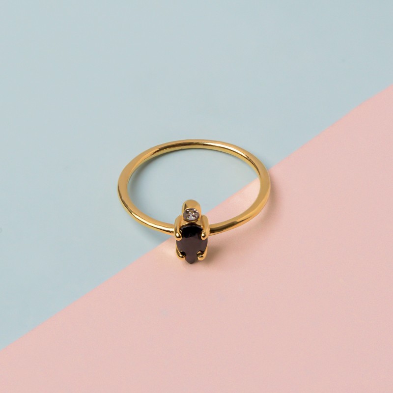 Black Pear Stone Minimalist Solitaire Ring